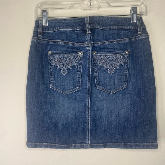 WHBM Jean Mini Skirt With Jeweled Embellishments Western Concert Country Size 0 - Picture 8 of 10